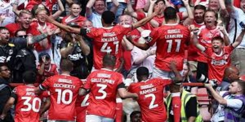 战术调整与首发策略- 米兰体育