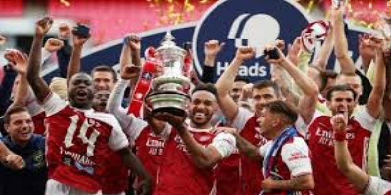 曼联需要确立新的战术身份 -  米兰体育