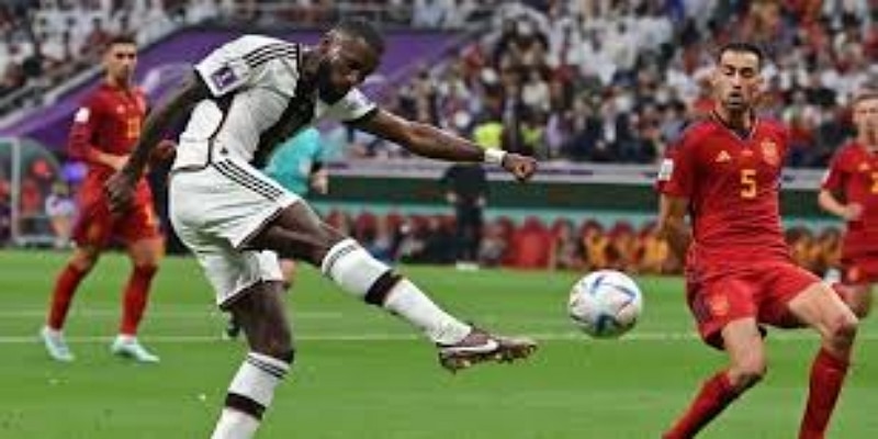 比赛进程回顾：哈茨的开局尝试与早期失球- 米兰体育