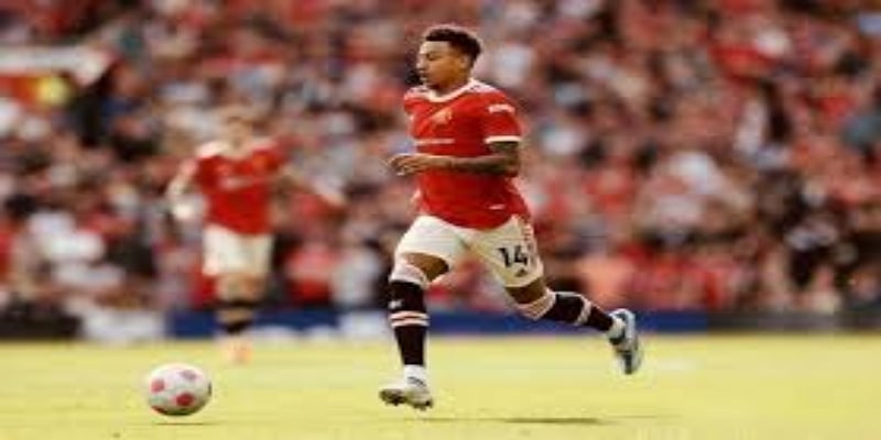 战术契合度分析：米兰体育聚焦森林左路重塑 — 米兰体育