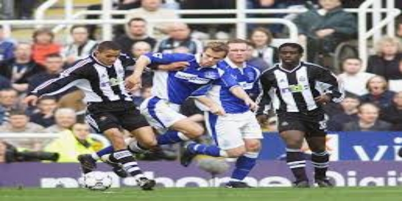 米兰体育深度复盘：布莱克本临场调整是否及时？-米兰体育