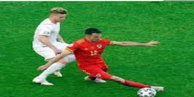 英超上座率创新高：背后的原因与趋势  -米兰体育