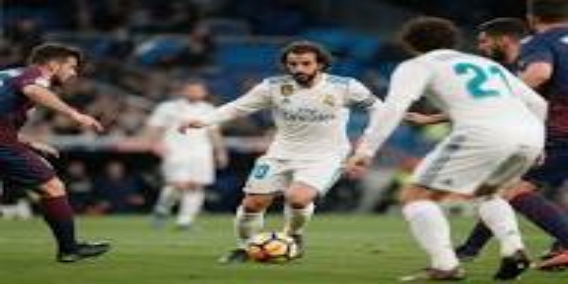 未来挑战与机遇并存：新主帅的难题与机遇-米兰体育