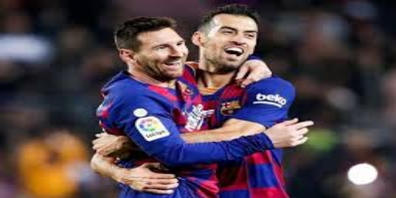 足球智商颠覆传统认知：布斯克茨的魔术中场-米兰体育