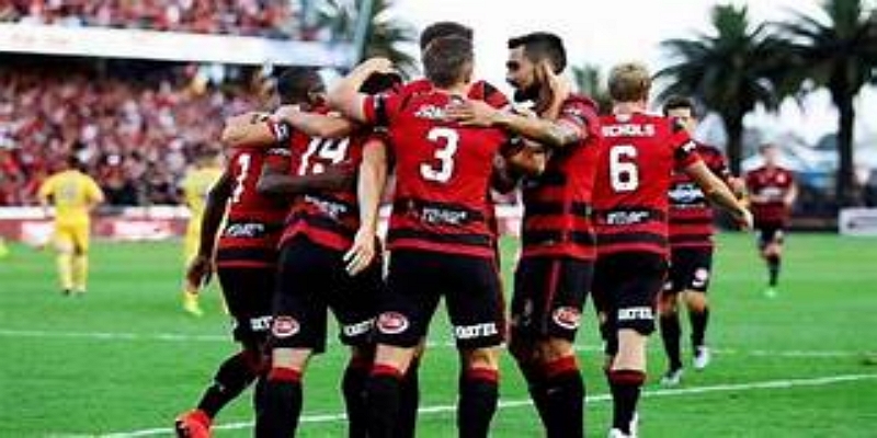 跨越派系的足球情谊-米兰体育