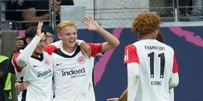 数据与球探驱动的转会体系-米兰体育