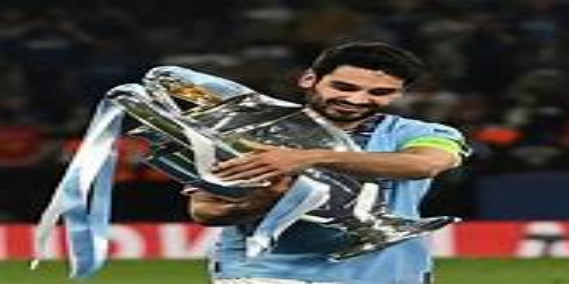 米兰体育前瞻：续约悬念与未来挑战-米兰体育