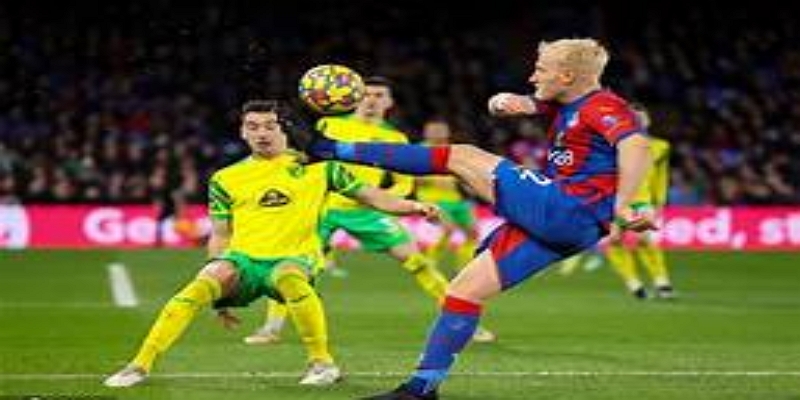 米兰体育解析比赛走势：红牌成为转折点，西布朗全面掌控局面-米兰体育